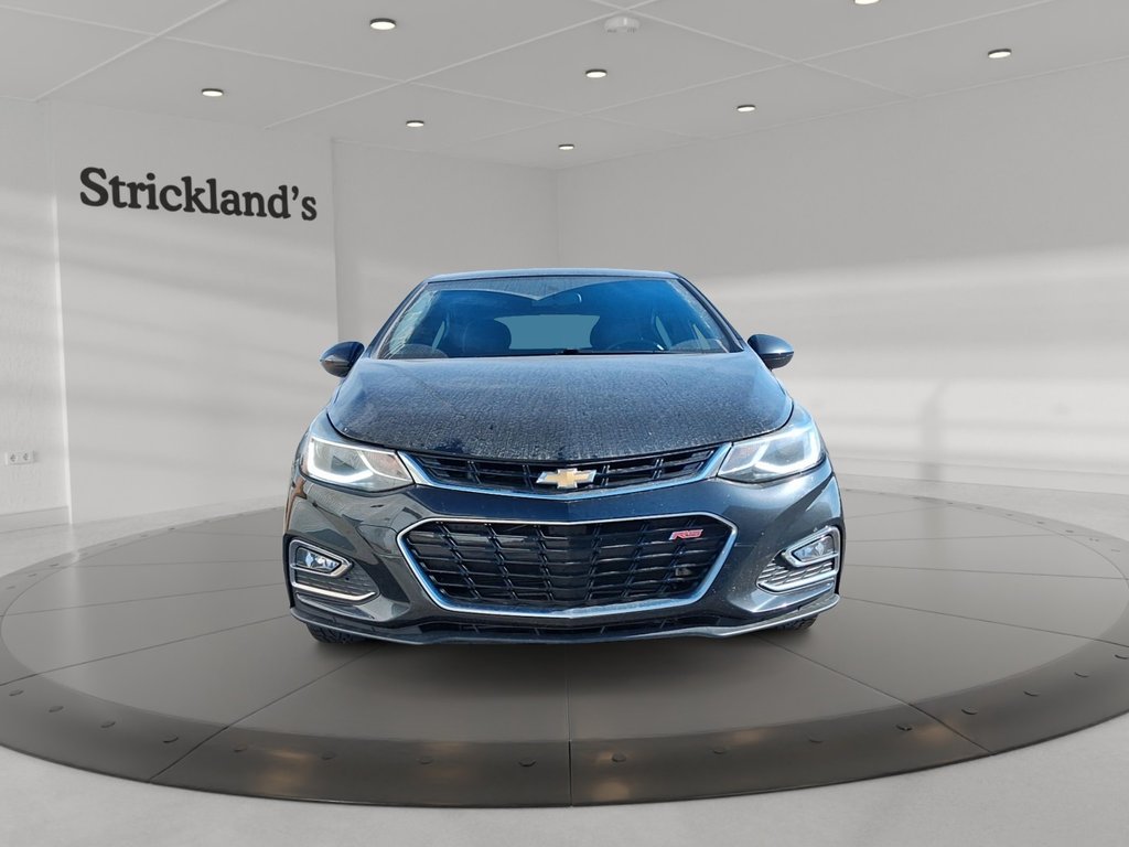 2018 Chevrolet Cruze LT - 6MT in Stratford, Ontario - 2 - w1024h768px