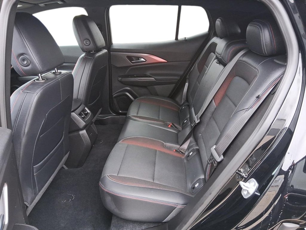 2024 Chevrolet Equinox EV 4dr RS w/2RS in Stratford, Ontario - 9 - w1024h768px
