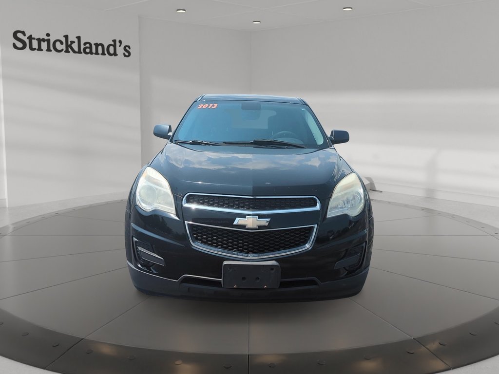 2013 Chevrolet Equinox LS FWD 1SA in Stratford, Ontario - 2 - w1024h768px