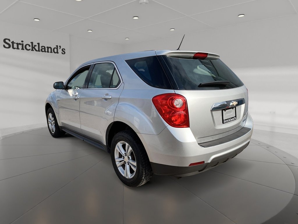 2014 Chevrolet Equinox LS FWD in Stratford, Ontario - 4 - w1024h768px