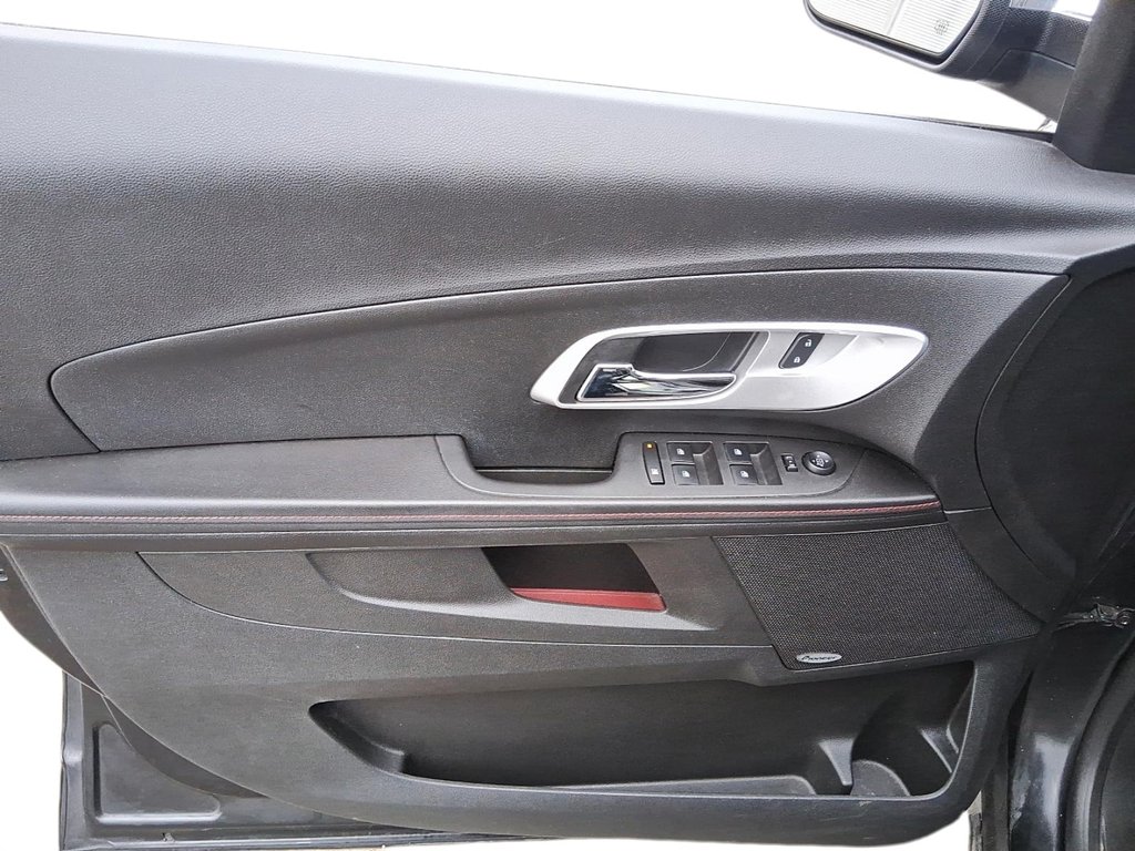 2014 Chevrolet Equinox LT AWD in Stratford, Ontario - 11 - w1024h768px