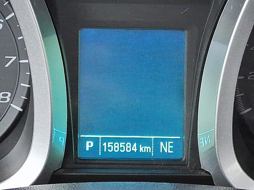 2014 Chevrolet Equinox LT AWD in Stratford, Ontario - 13 - w1024h768px