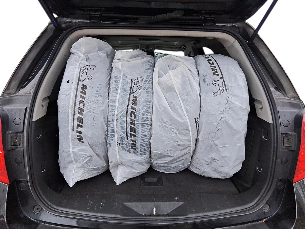 2014 Chevrolet Equinox LT AWD in Stratford, Ontario - 6 - w1024h768px