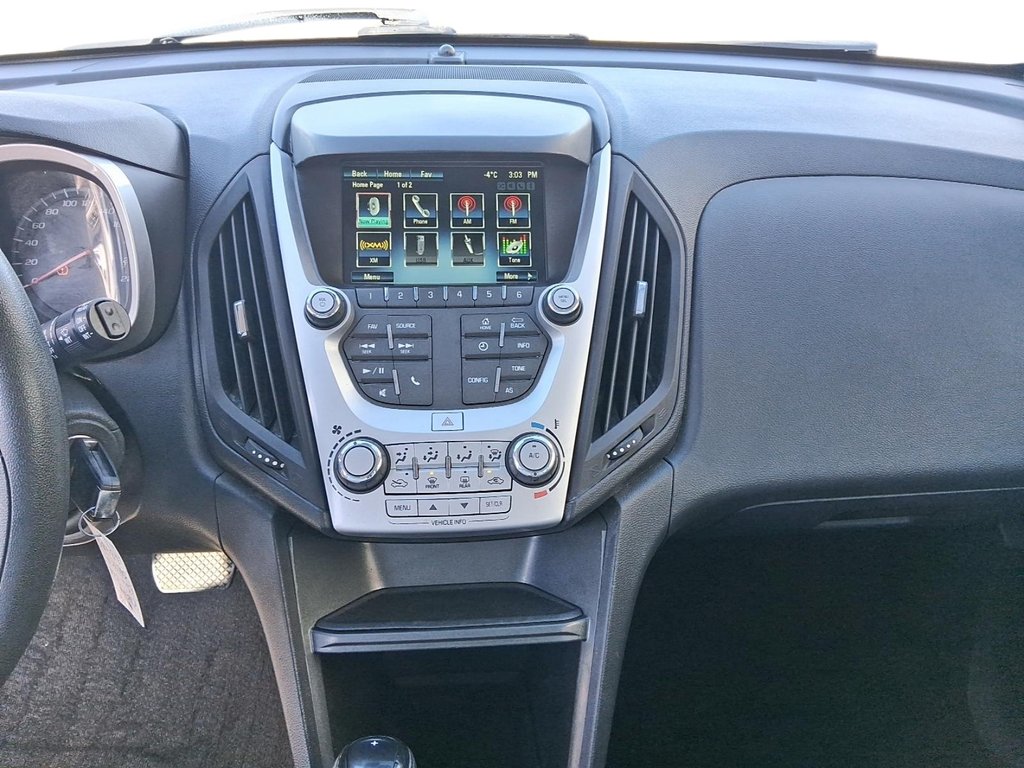 2016 Chevrolet Equinox AWD LS in Stratford, Ontario - 15 - w1024h768px