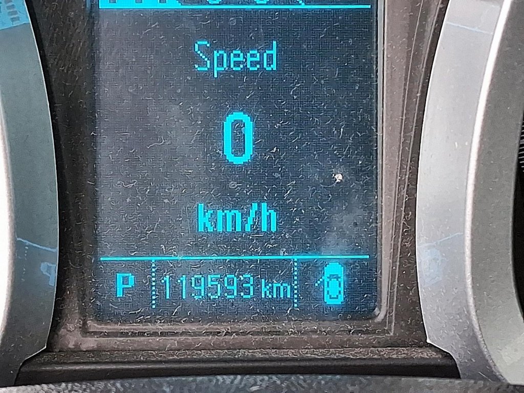 2017 Chevrolet Equinox AWD Premier in Stratford, Ontario - 13 - w1024h768px