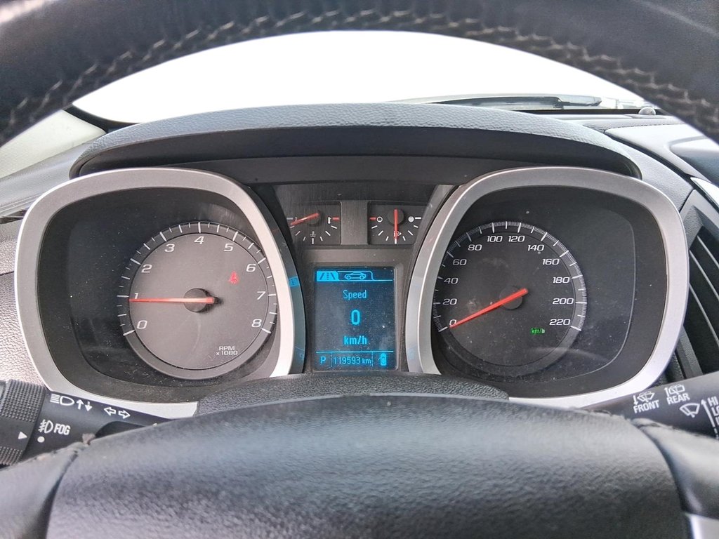 2017 Chevrolet Equinox AWD Premier in Stratford, Ontario - 14 - w1024h768px