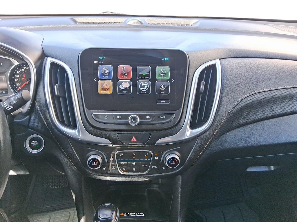 2018 Chevrolet Equinox AWD Premier in Stratford, Ontario - 15 - w1024h768px