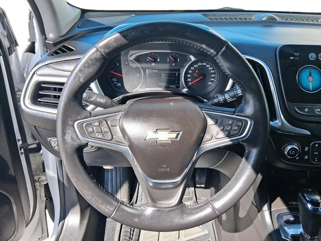 2018 Chevrolet Equinox AWD Premier in Stratford, Ontario - 12 - w1024h768px