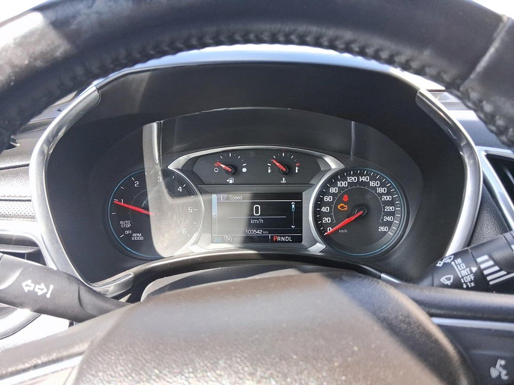 2018 Chevrolet Equinox AWD Premier in Stratford, Ontario - 14 - w1024h768px