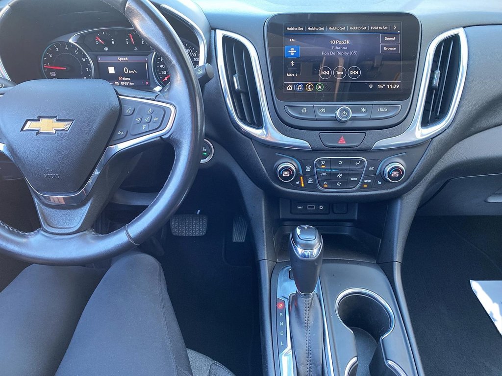 2019  Equinox AWD LT 2.0T in Stratford, Ontario - 12 - w1024h768px