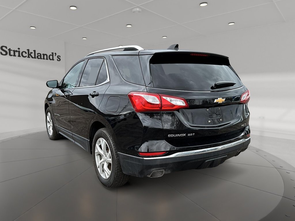 2019  Equinox AWD LT 2.0T in Stratford, Ontario - 4 - w1024h768px