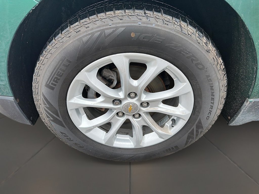 2019 Chevrolet Equinox AWD LT 1.5t in Stratford, Ontario - 7 - w1024h768px