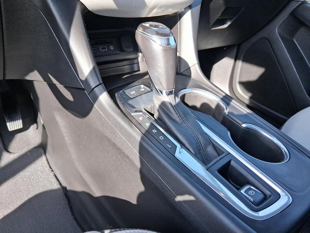 2019 Chevrolet Equinox FWD LT (1lt) in Stratford, Ontario - 16 - w1024h768px