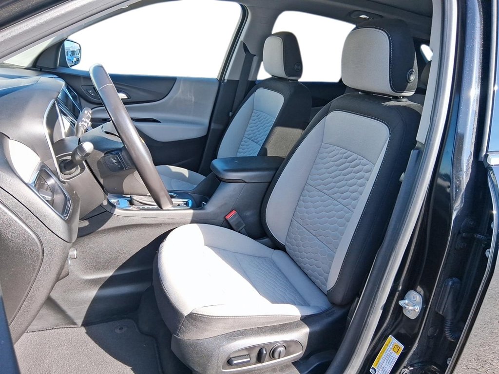 2019 Chevrolet Equinox FWD LT (1lt) in Stratford, Ontario - 8 - w1024h768px
