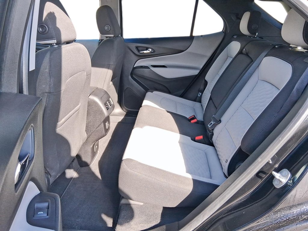 2019 Chevrolet Equinox FWD LT (1lt) in Stratford, Ontario - 9 - w1024h768px