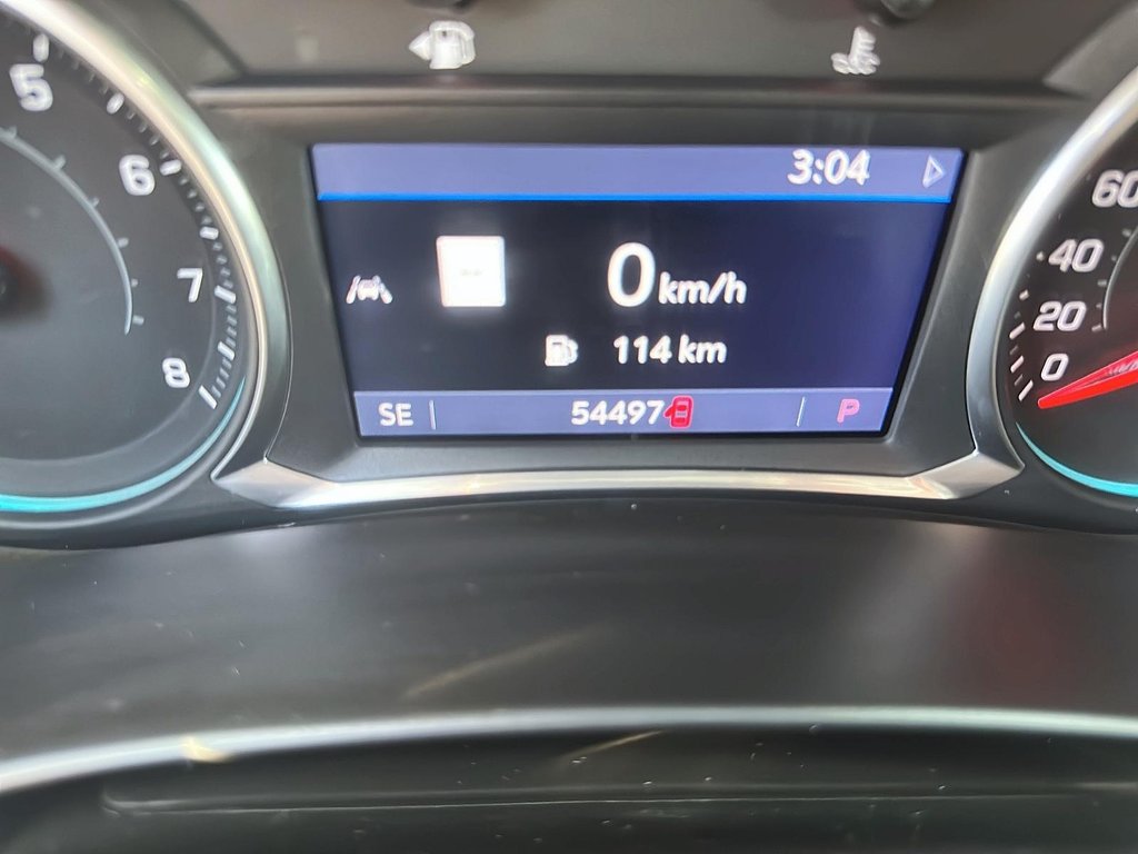 2020 Chevrolet Equinox AWD LT 2.0T in Stratford, Ontario - 11 - w1024h768px