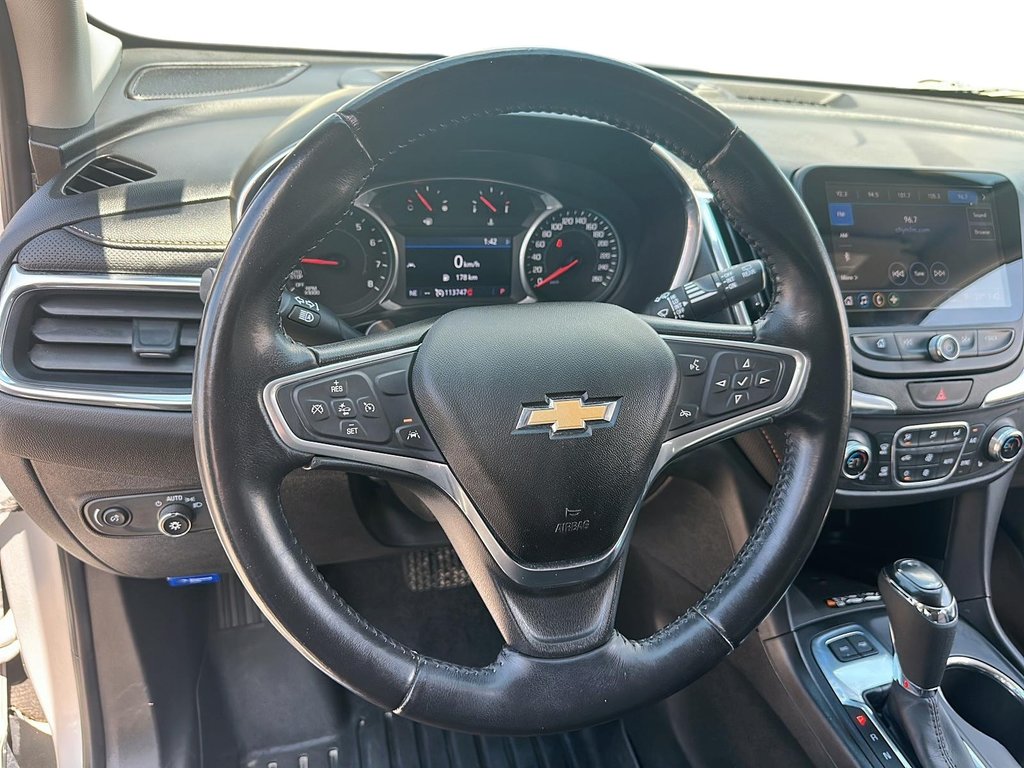 2020 Chevrolet Equinox AWD Premier 2.0T in Stratford, Ontario - 11 - w1024h768px
