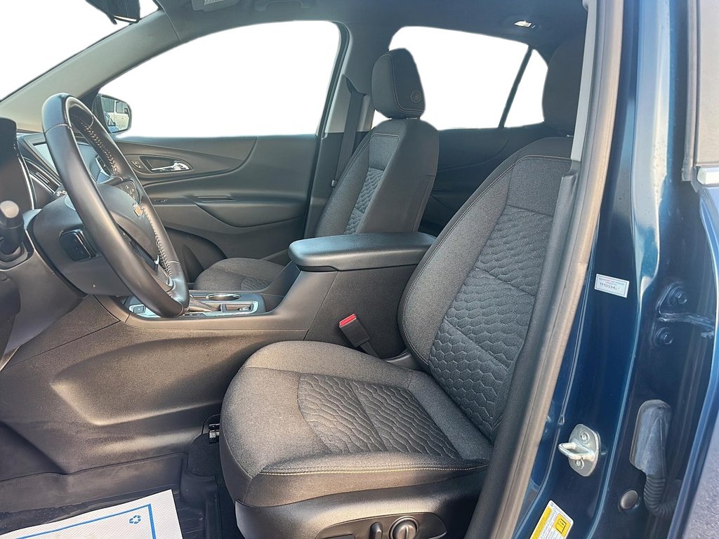 2021 Chevrolet Equinox AWD LT 1.5t in Stratford, Ontario - 8 - w1024h768px