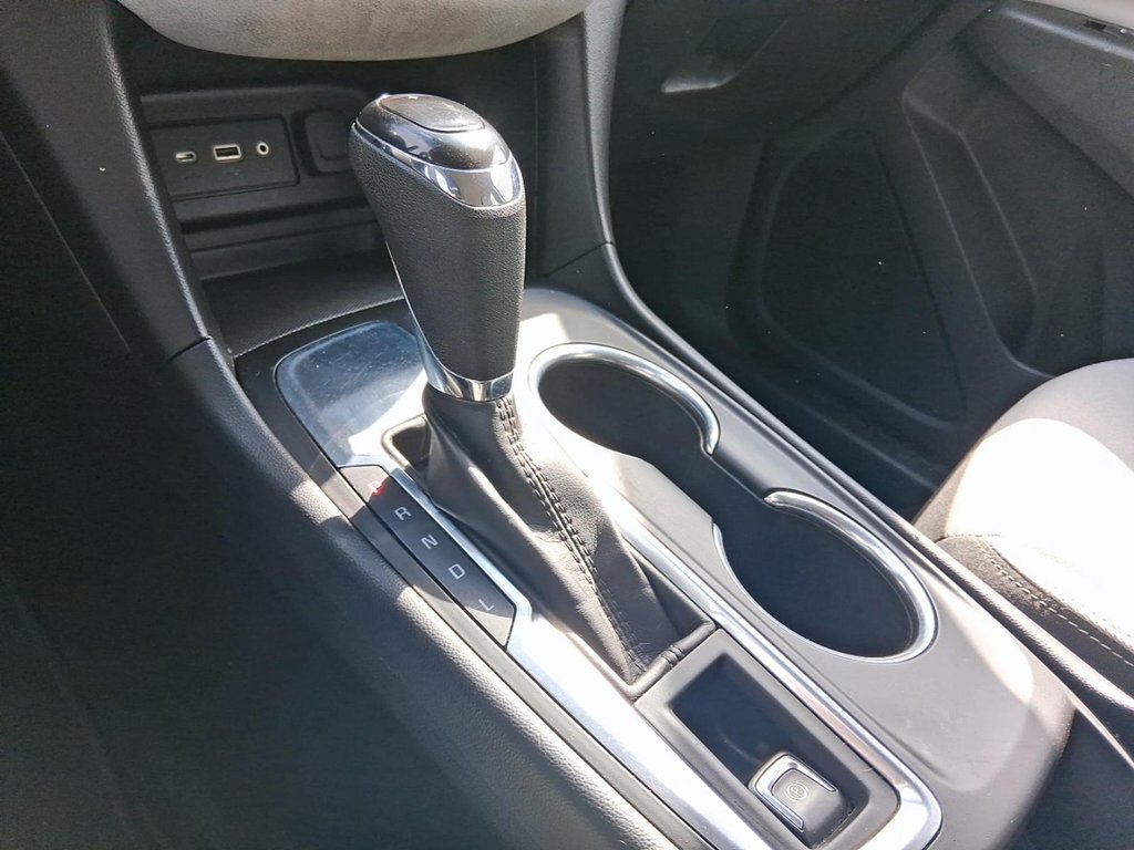 2021 Chevrolet Equinox FWD LS 1.5t in Stratford, Ontario - 16 - w1024h768px