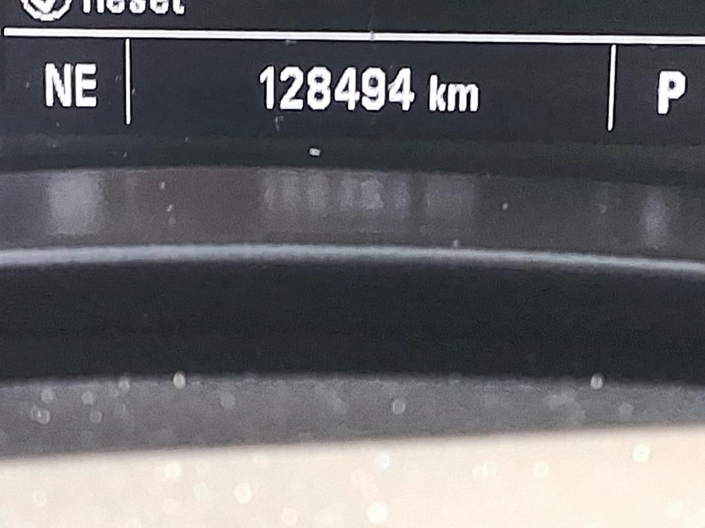 2021 Chevrolet Equinox FWD LS 1.5t in Stratford, Ontario - 13 - w1024h768px
