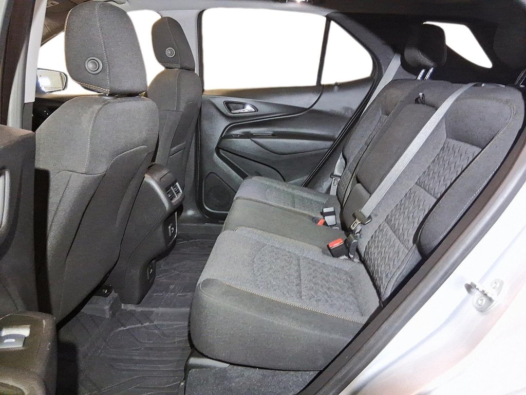 2022 Chevrolet Equinox AWD LT 1.5t in Stratford, Ontario - 9 - w1024h768px