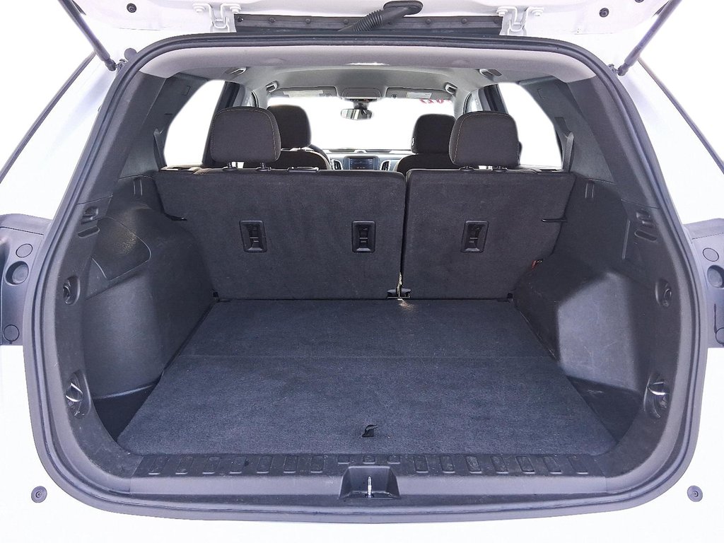 2022 Chevrolet Equinox AWD LT 1.5t in Stratford, Ontario - 6 - w1024h768px