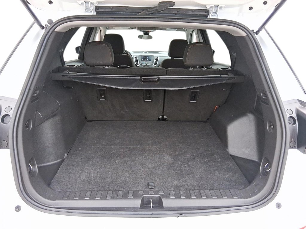 2022 Chevrolet Equinox FWD LT 1.5t in Stratford, Ontario - 6 - w1024h768px