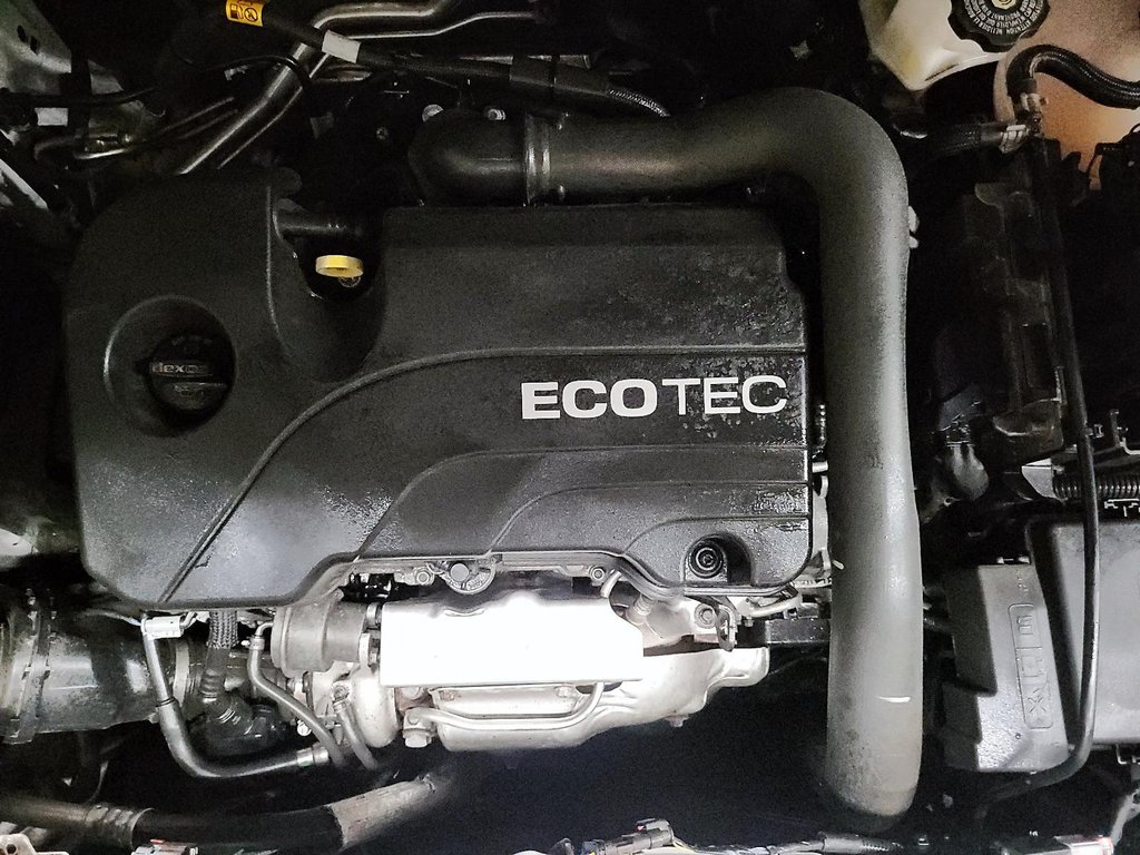 2022 Chevrolet Equinox AWD LT 1.5t in Stratford, Ontario - 7 - w1024h768px