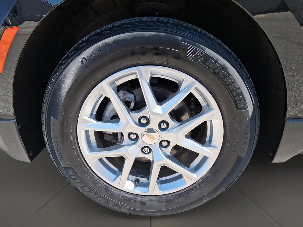 2022 Chevrolet Equinox FWD LT 1.5t in Stratford, Ontario - 7 - w1024h768px