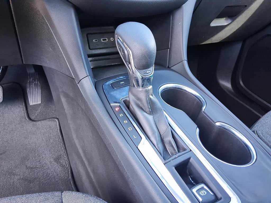 2023 Chevrolet Equinox AWD LT 1.5t in Stratford, Ontario - 16 - w1024h768px