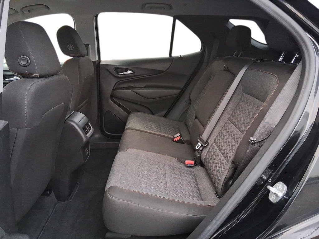 2023 Chevrolet Equinox AWD LT 1.5t in Stratford, Ontario - 9 - w1024h768px