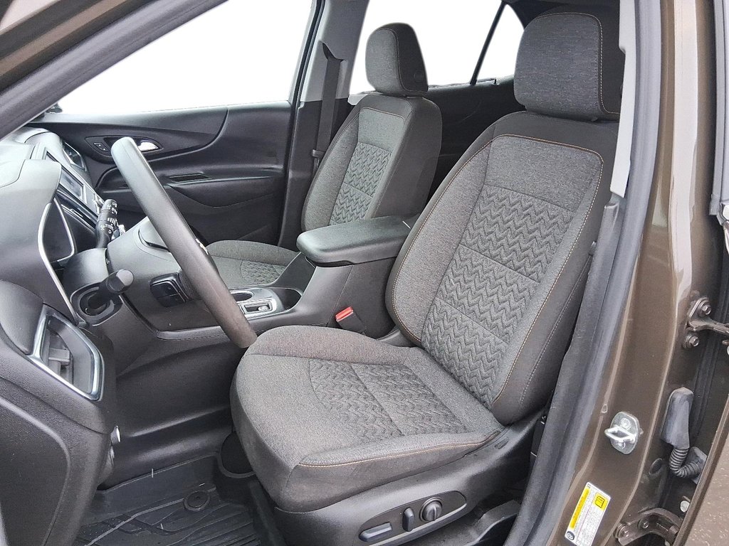 2023 Chevrolet Equinox AWD LT 1.5t in Stratford, Ontario - 8 - w1024h768px