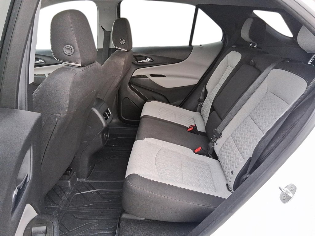 2023 Chevrolet Equinox FWD LS 1.5t in Stratford, Ontario - 9 - w1024h768px