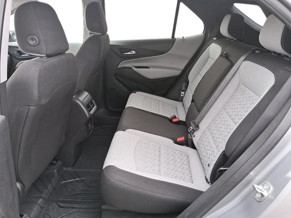 2023 Chevrolet Equinox FWD LS 1.5t in Stratford, Ontario - 9 - w1024h768px