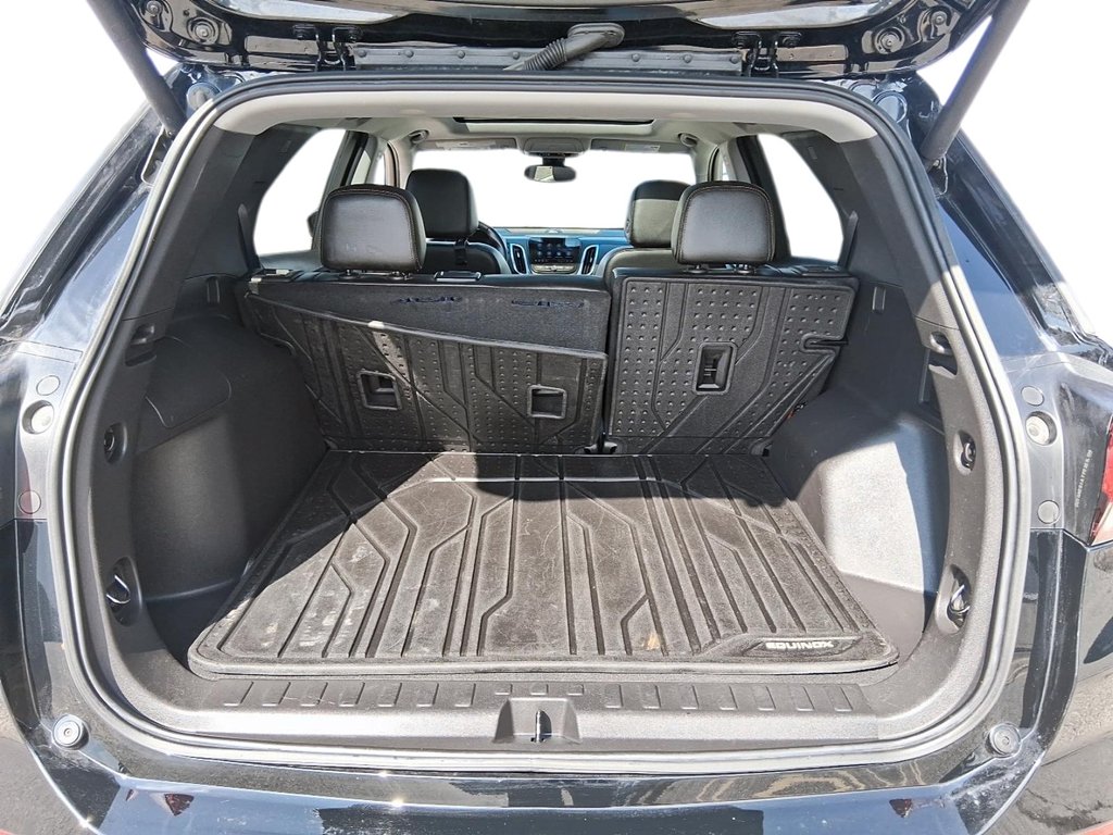 2023 Chevrolet Equinox AWD Premier 1.5t in Stratford, Ontario - 6 - w1024h768px