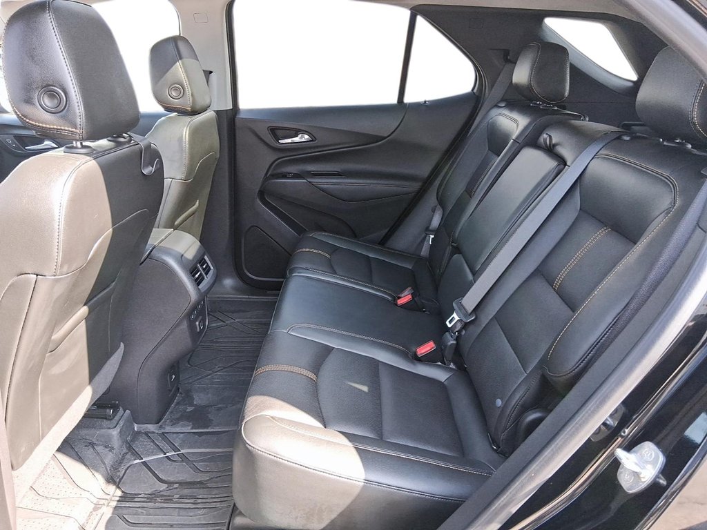 2023 Chevrolet Equinox AWD Premier 1.5t in Stratford, Ontario - 9 - w1024h768px