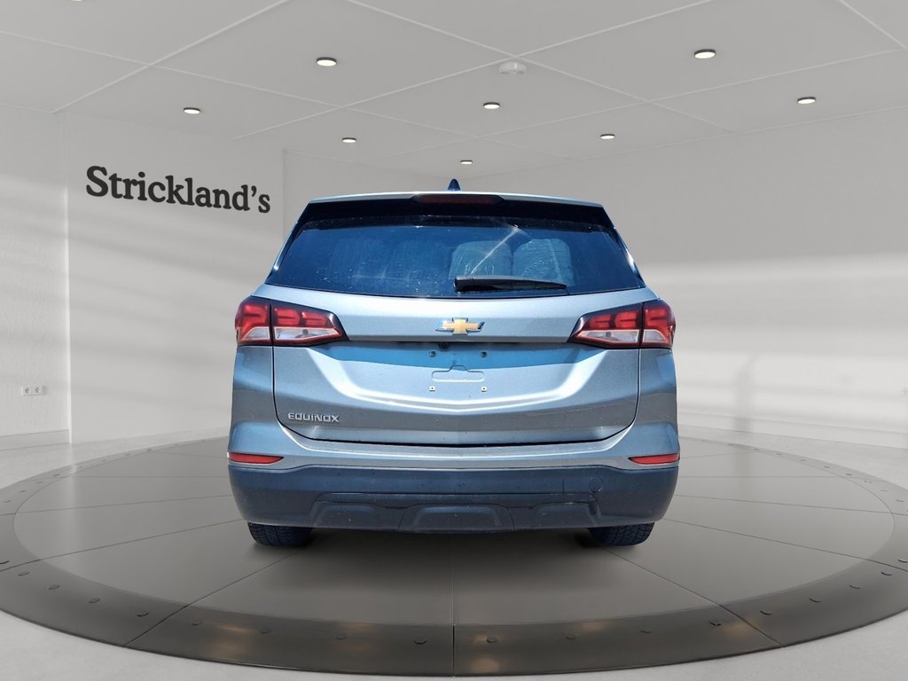2023 Chevrolet Equinox FWD LS 1.5t in Stratford, Ontario - 3 - w1024h768px