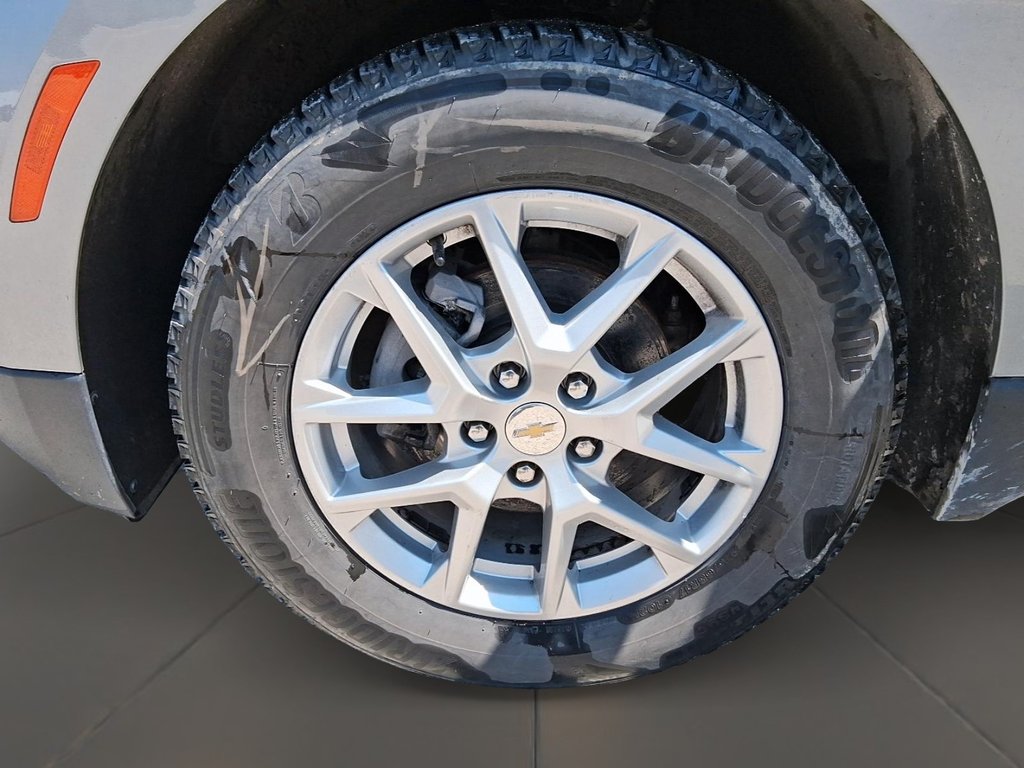 2023 Chevrolet Equinox FWD LS 1.5t in Stratford, Ontario - 7 - w1024h768px