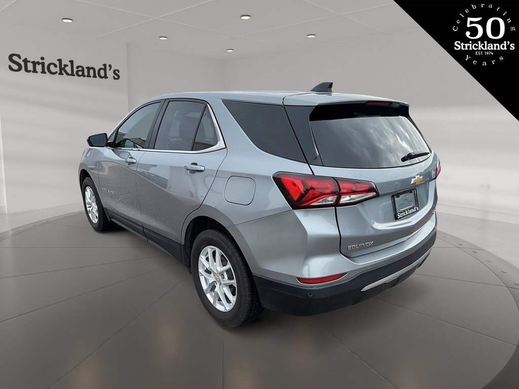 2024 Chevrolet Equinox AWD LT in Stratford, Ontario - 4 - w1024h768px