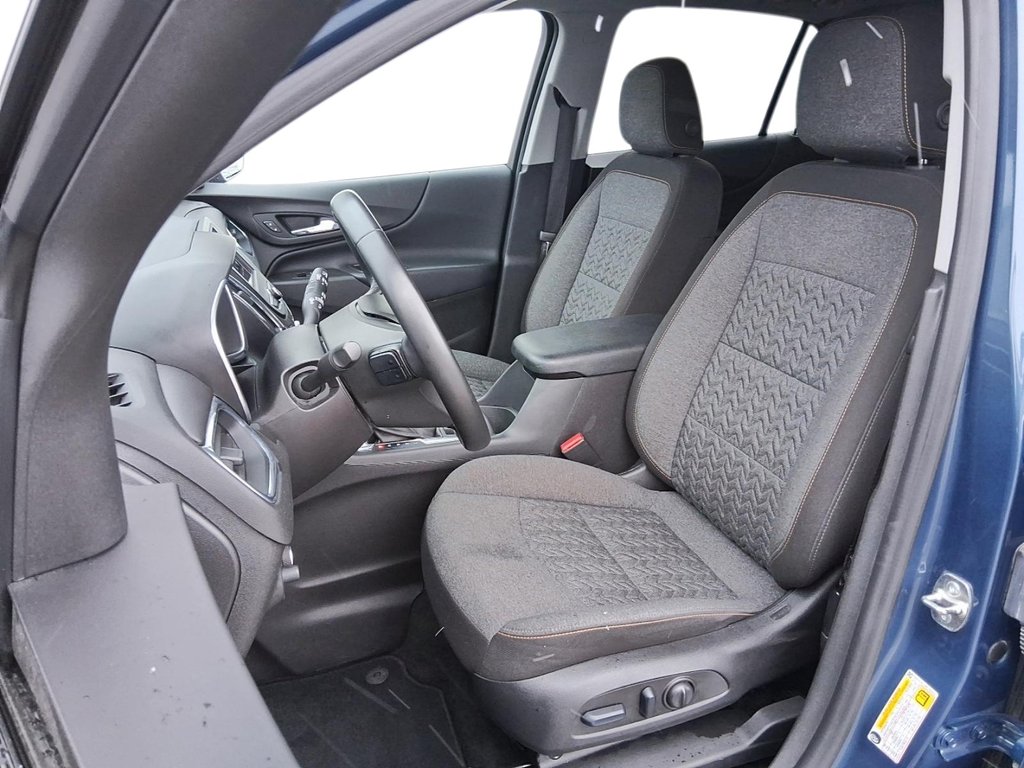 2024 Chevrolet Equinox AWD LT in Stratford, Ontario - 8 - w1024h768px