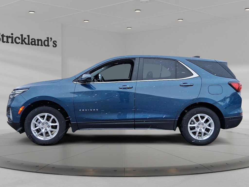 2024 Chevrolet Equinox AWD LT in Stratford, Ontario - 5 - w1024h768px