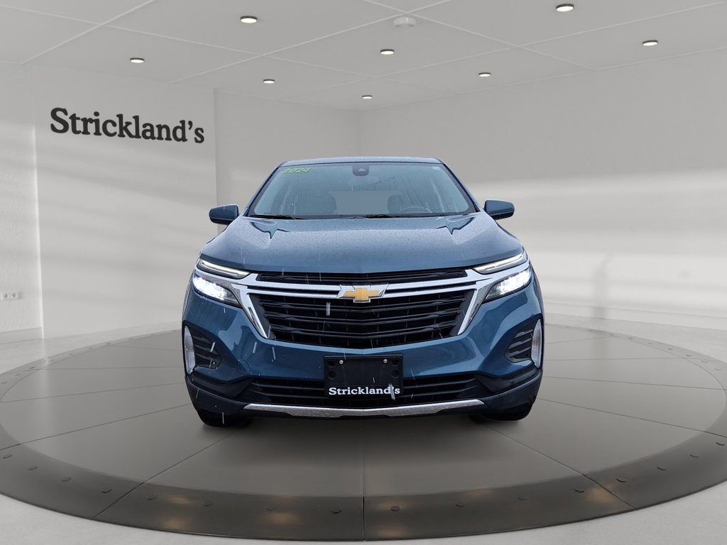 2024 Chevrolet Equinox AWD LT in Stratford, Ontario - 2 - w1024h768px