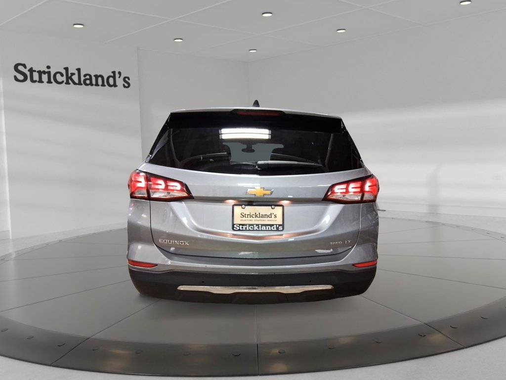 2024 Chevrolet Equinox AWD LT in Stratford, Ontario - 3 - w1024h768px