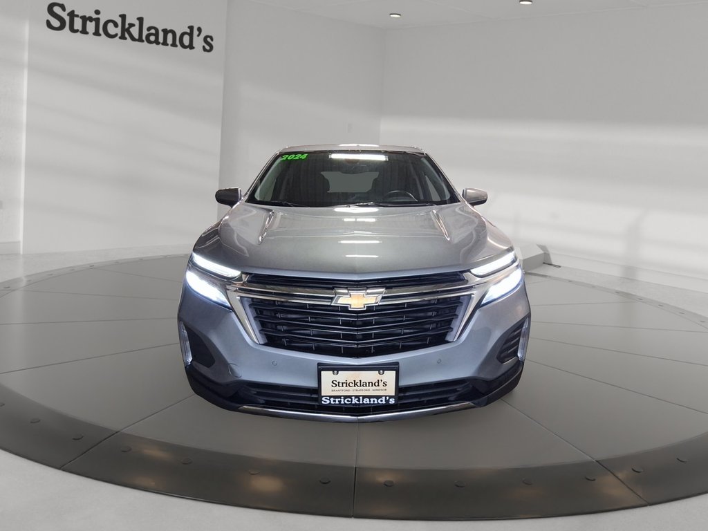 2024 Chevrolet Equinox AWD LT in Stratford, Ontario - 2 - w1024h768px