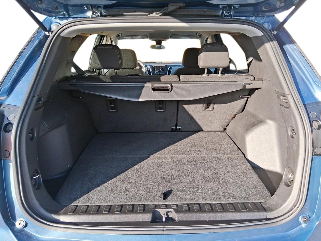 2024 Chevrolet Equinox AWD LS in Stratford, Ontario - 6 - w1024h768px