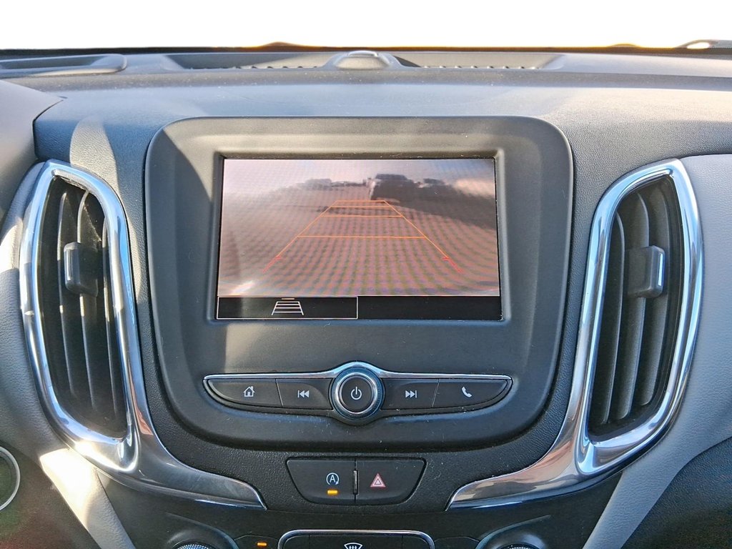 2024 Chevrolet Equinox AWD LS in Stratford, Ontario - 18 - w1024h768px