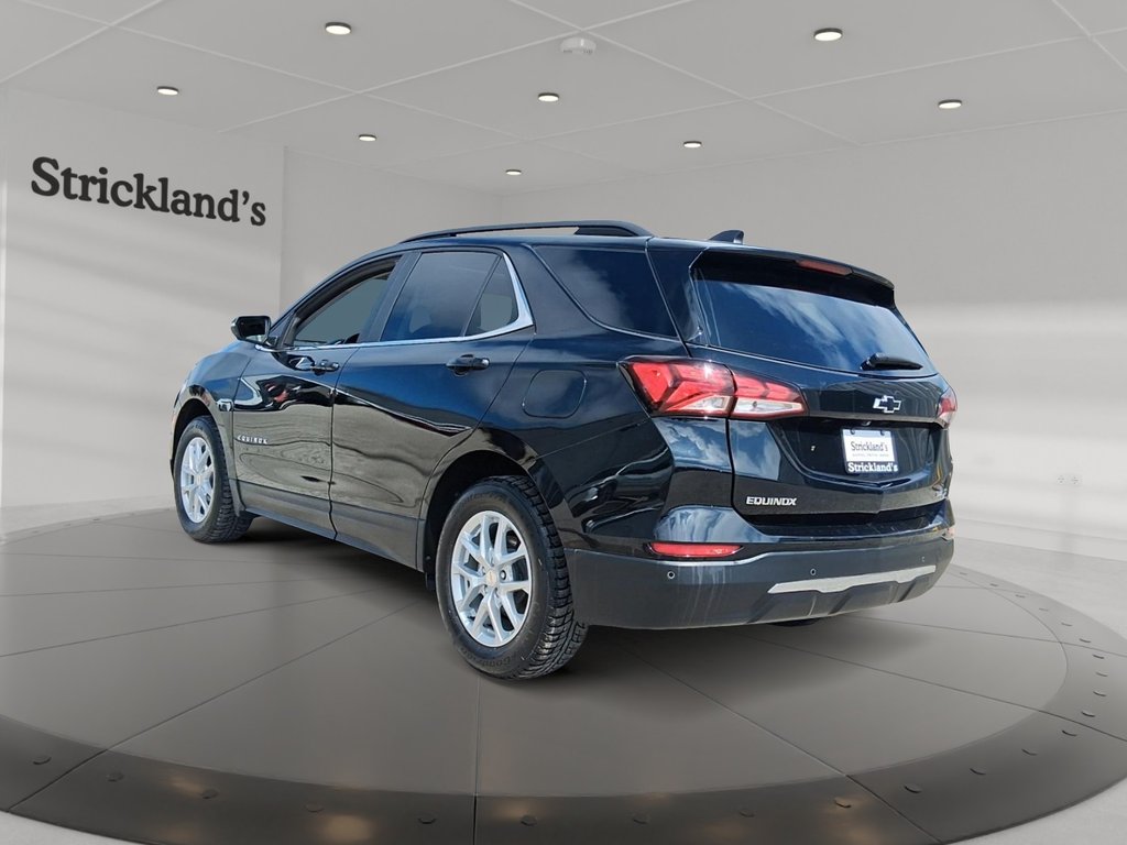 2024 Chevrolet Equinox AWD LT in Stratford, Ontario - 4 - w1024h768px