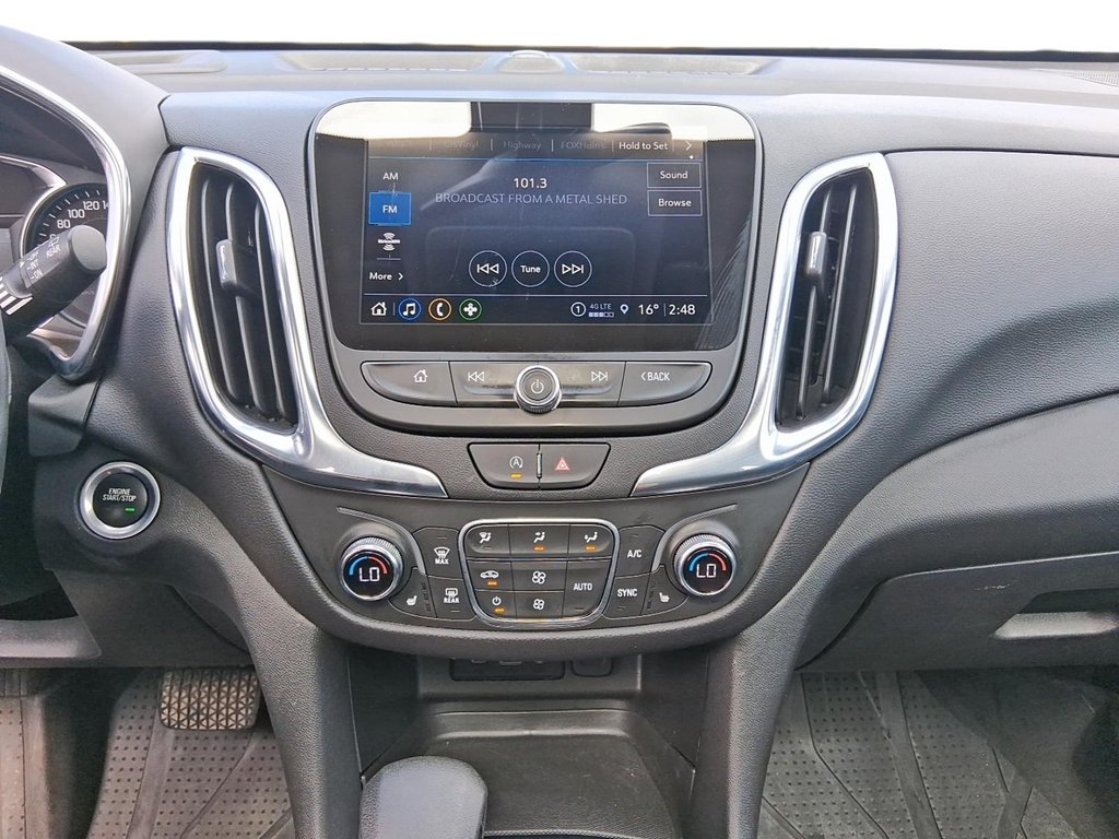 2024 Chevrolet Equinox AWD LT in Stratford, Ontario - 15 - w1024h768px