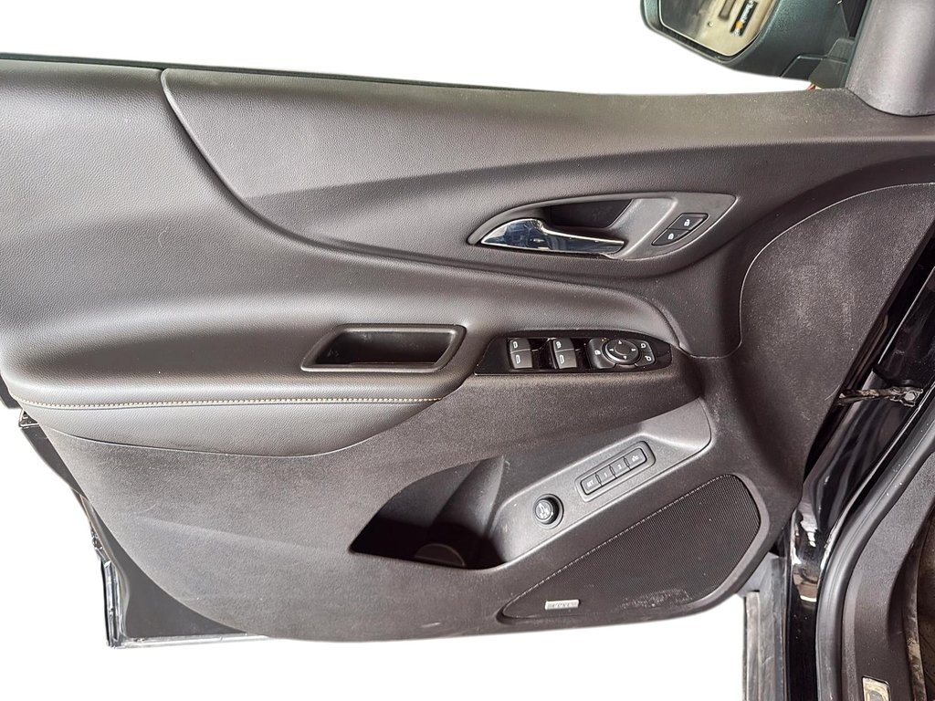 2024 Chevrolet Equinox AWD Premier in Stratford, Ontario - 10 - w1024h768px