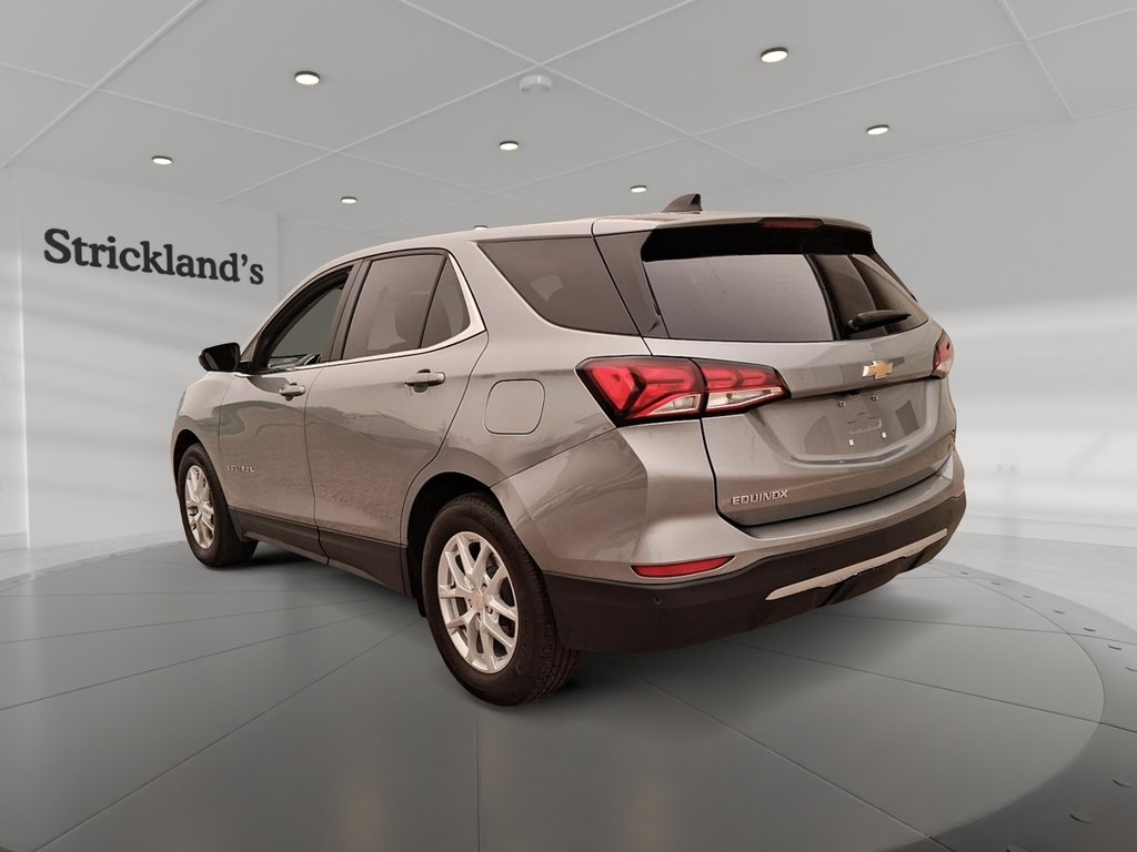 2024 Chevrolet Equinox FWD LT in Stratford, Ontario - 4 - w1024h768px